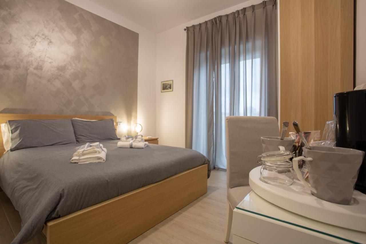 B&B Da Francesco Paestum Exterior photo